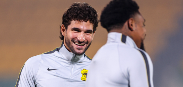 الاتحاد يطارد انتصاره الأول أمام نيفتشي: صراع على الصعود في دوري أبطال آسيا