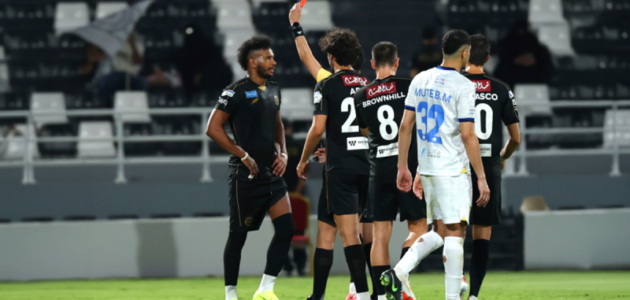 البليهي يلقى بطاقة حمراء تاسعة ويغيب عن الاتحاد