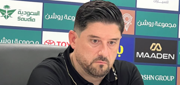 الاتفاق ينهار في 1-4: باباس يصرّ على أن الغيابات كانت السبب